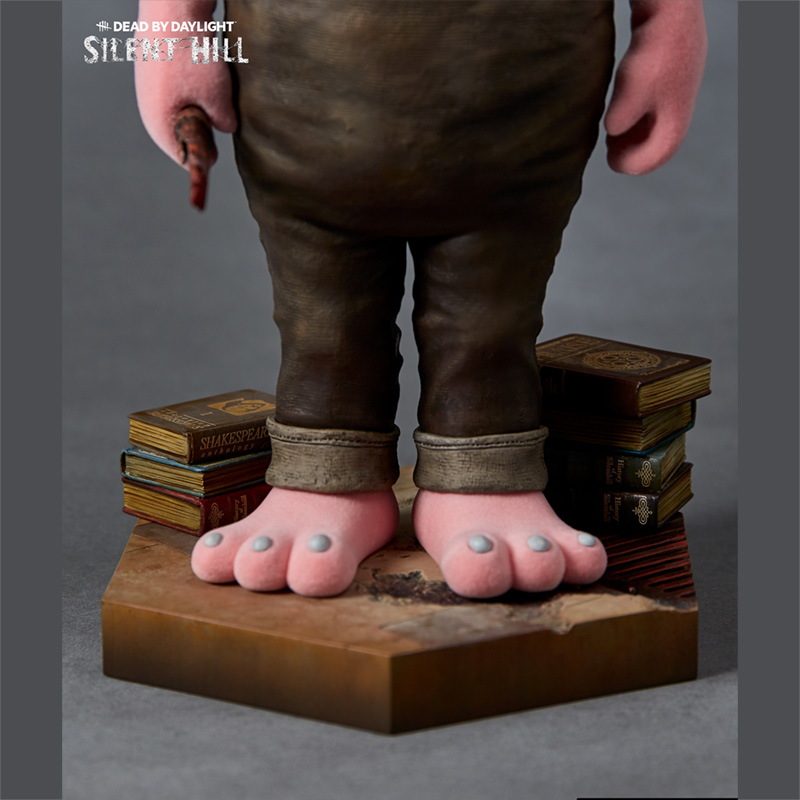 SILENT HILL x Dead by Daylight, Robbie the Rabbit Pink 1/6 Scale Statue